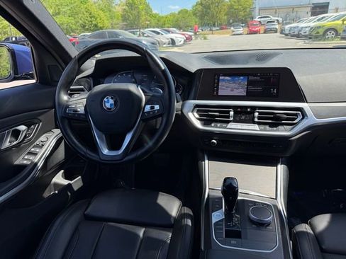 Used 2022 BMW 330i Sedan w/ Driving Assistance Package RWD image 16