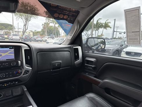 Used 2018 GMC Sierra 1500 SLT AWD/4WD image 15