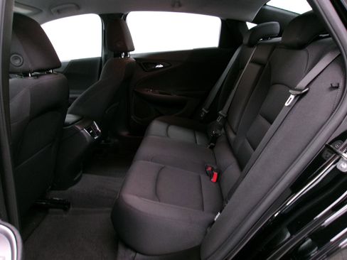 Certified 2024 Chevrolet Malibu LT image 9