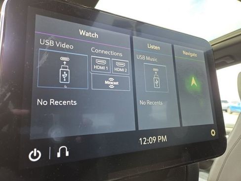 Used 2021 GMC Yukon Denali w/ Denali Ultimate Package image 18