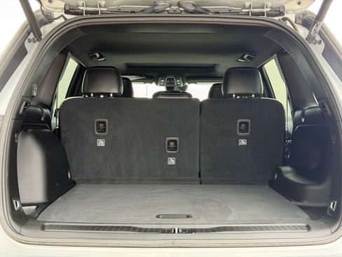 Used 2023 Jeep Grand Cherokee Altitude AWD/4WD image 9