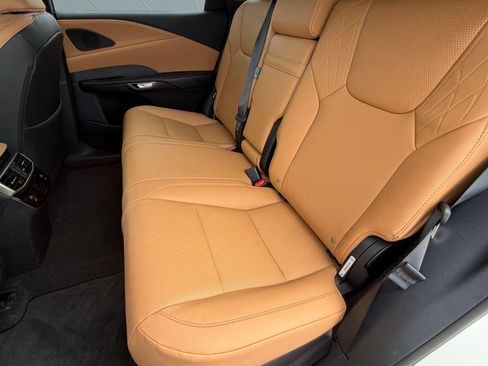 Used 2024 Lexus RX 350 Premium Plus w/ Convenience Package FWD image 13