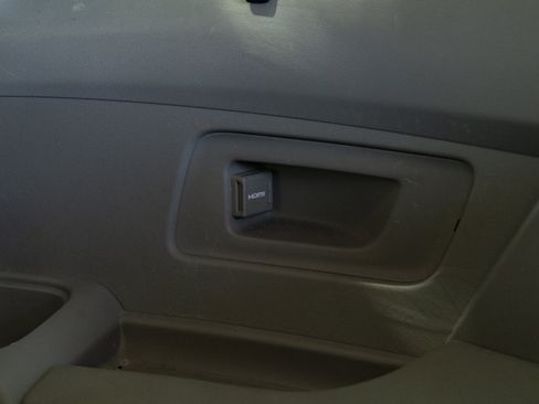 Used 2014 Honda Odyssey Touring image 47
