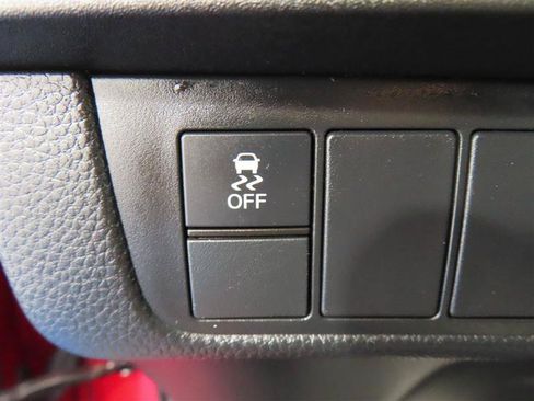 Used 2025 Honda CR-V LX image 16