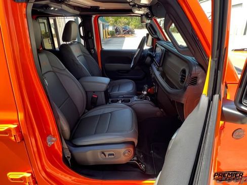 Used 2025 Jeep Gladiator Mojave image 67