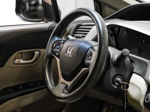 Used 2012 Honda Civic LX image 17