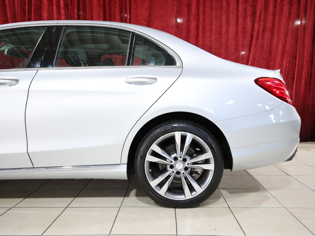 Used 2016 Mercedes-Benz C 300 4MATIC Sedan w/ Multimedia Package image 6