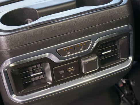 Used 2019 GMC Sierra 1500 AT4 w/ AT4 Premium Package image 16