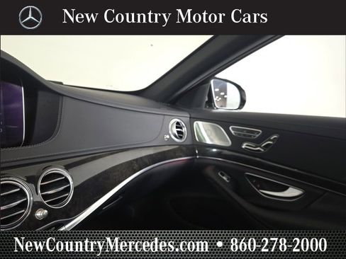 Used 2018 Mercedes-Benz S 560 4MATIC Sedan image 27