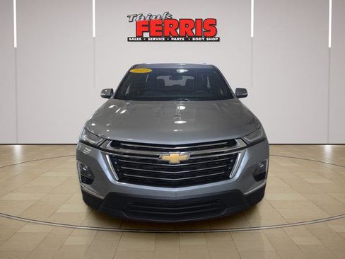 Used 2023 Chevrolet Traverse LT AWD/4WD image 2