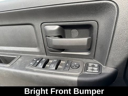 Used 2023 RAM 3500 Tradesman w/ Chrome Appearance Group image 16