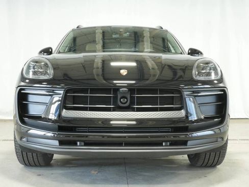 New 2026 Porsche Macan image 11