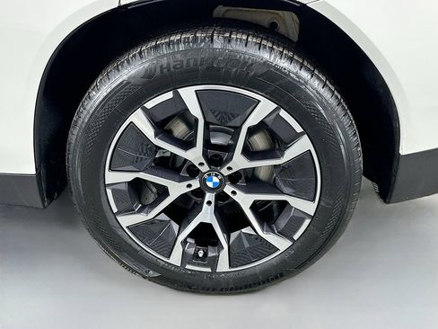 New 2026 BMW X3 xDrive30 w/ Convenience Package image 23