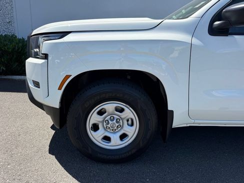 Certified 2023 Nissan Frontier S w/ Technology Package RWD image 9