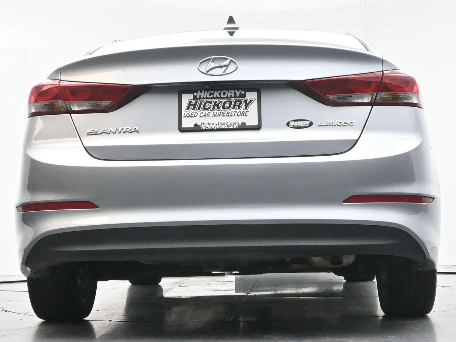 Used 2017 Hyundai Elantra Limited FWD image 47