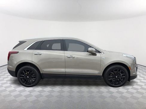 Used 2022 Cadillac XT5 Premium Luxury w/ LPO, Floor Liner Package image 4
