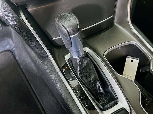 Used 2021 Honda Accord LX image 21