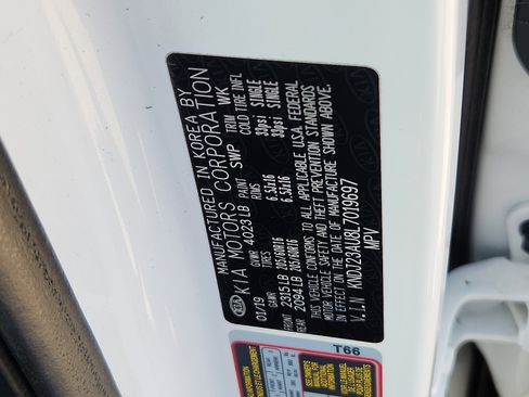 Used 2020 Kia Soul S FWD image 25