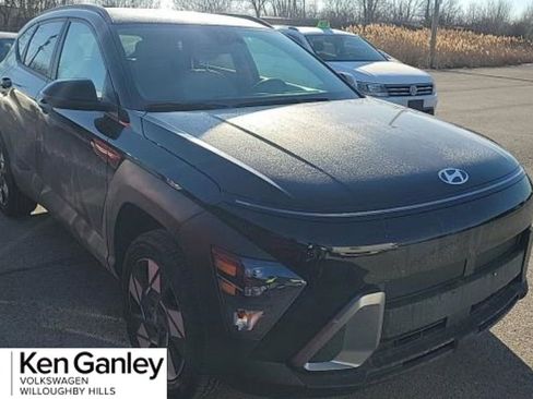 Used 2025 Hyundai Kona SEL image 1