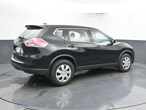 Used 2016 Nissan Rogue S AWD/4WD image 2