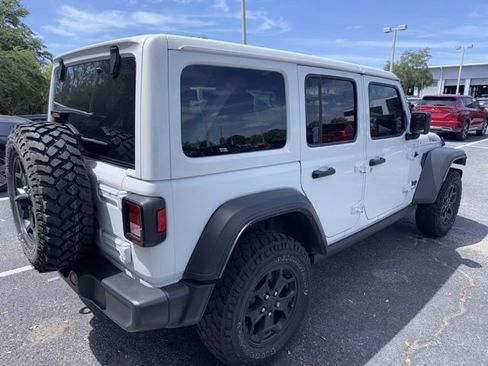 Used 2023 Jeep Wrangler Unlimited w/ Convenience Group image 4