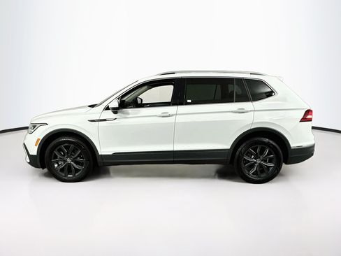 Used 2024 Volkswagen Tiguan SE AWD/4WD image 8