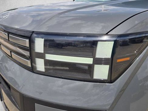 Used 2025 Hyundai Santa Fe SEL image 9