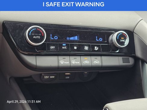 Certified 2025 Hyundai Elantra Sport FWD image 22