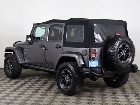 Used 2018 Jeep Wrangler Unlimited Sport AWD/4WD image 6