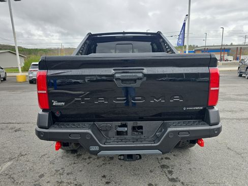 Used 2025 Toyota Tacoma 4x4 Double Cab Hybrid w/ Tow Tech Package image 4