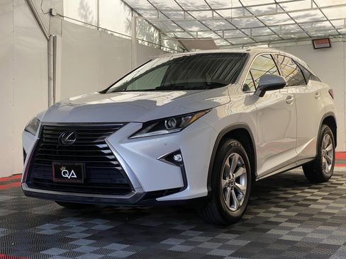 Used 2019 Lexus RX 350 AWD w/ Navigation Package image 3