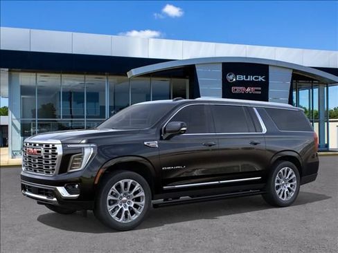 New 2026 GMC Yukon XL Denali w/ Denali Reserve Package AWD/4WD image 2
