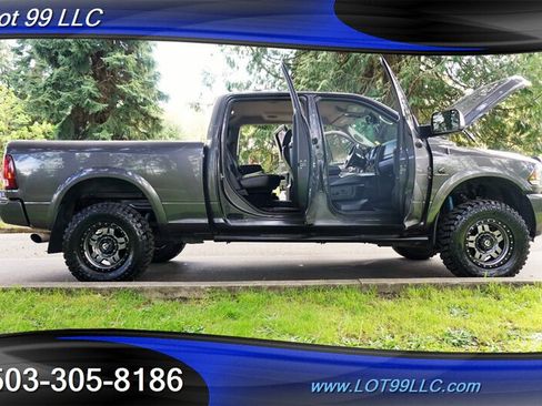 Used 2018 RAM 2500 Laramie w/ Sport Appearance Group AWD/4WD image 29