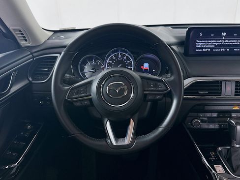 Used 2022 MAZDA CX-9 Touring w/ Touring Premium Package image 17
