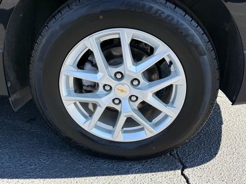 Used 2022 Chevrolet Equinox LS image 15