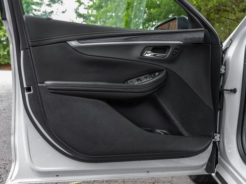 Used 2020 Chevrolet Impala LT FWD image 28