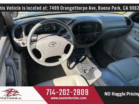 Used 2006 Toyota Sequoia SR5 AWD/4WD image 18