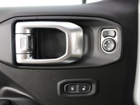 New 2026 Jeep Gladiator Rubicon image 14