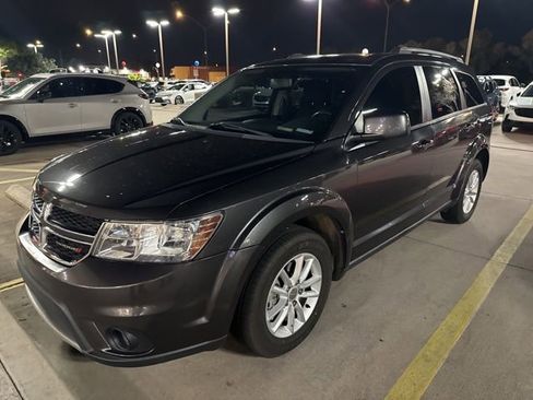 Used 2016 Dodge Journey SXT image 45