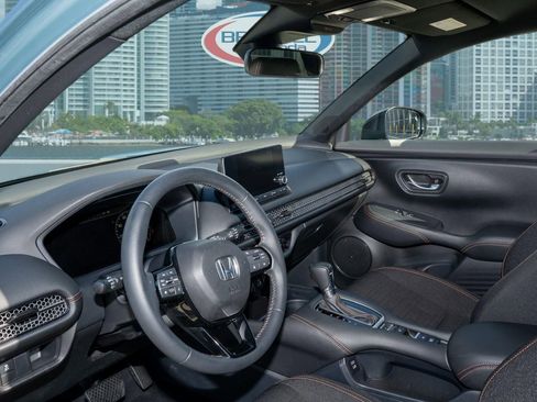 Certified 2024 Honda HR-V Sport image 15