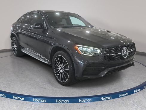 Used 2023 Mercedes-Benz GLC 300 4MATIC Coupe image 4