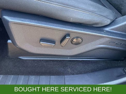 Certified 2022 Ford F150 XLT w/ Equipment Group 302A High image 19