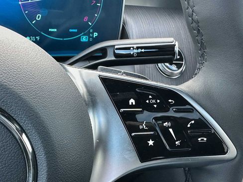 New 2026 Mercedes-Benz GLC 300 GLC 300 image 33