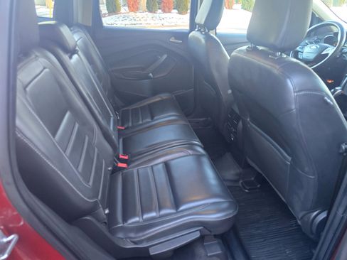 Used 2019 Ford Escape SEL image 23