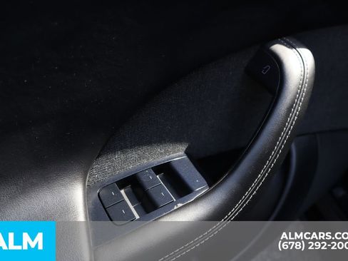 Used 2021 Tesla Model S Plaid image 16