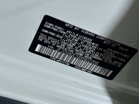 Used 2024 Subaru Crosstrek 2.0i Premium image 12