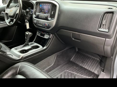 Used 2019 Chevrolet Colorado ZR2 w/ Colorado ZR2 Bison Edition AWD/4WD image 10