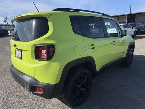 Used 2017 Jeep Renegade Altitude image 5
