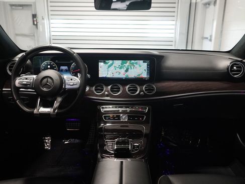 Used 2019 Mercedes-Benz E 63 AMG S image 14