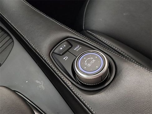 Used 2019 INFINITI QX50 Luxe w/ Navigation Package image 21